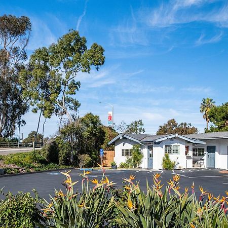 Scandia Motel Carlsbad Kültér fotó