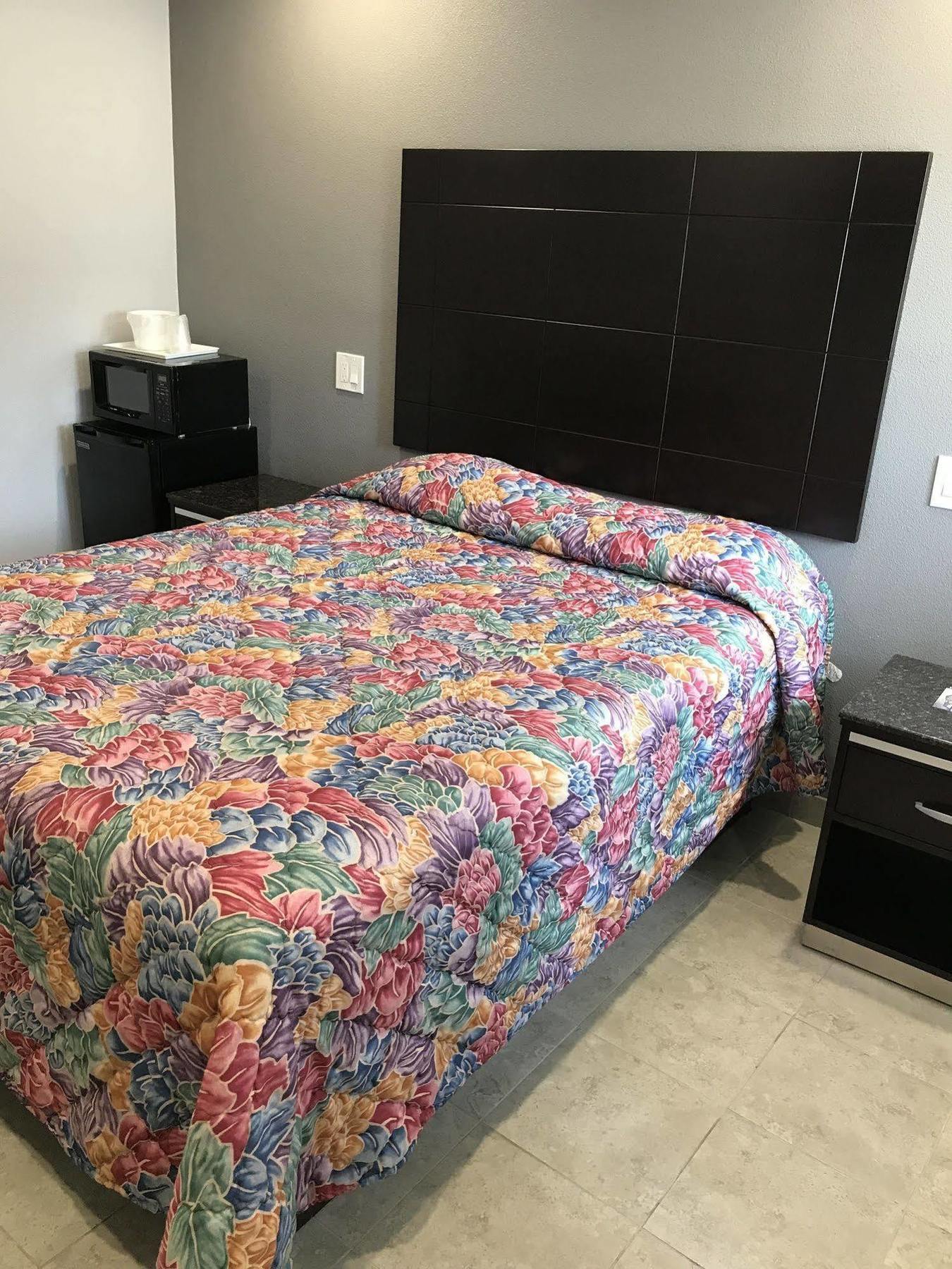 Scandia Motel Carlsbad Kültér fotó